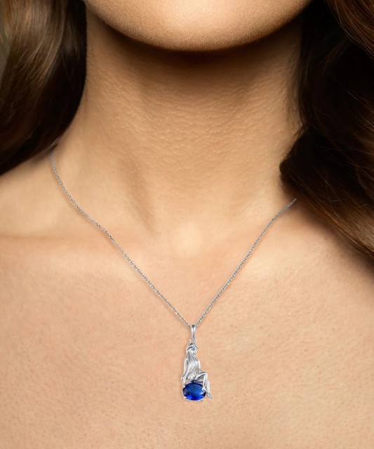 Sidabrinis pakabukas su cirkoniu "Mergelė"