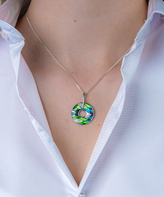 Sidabrinis pakabukas su cirkoniais ir emale - Sidabriniai pakabukai - Goldinga