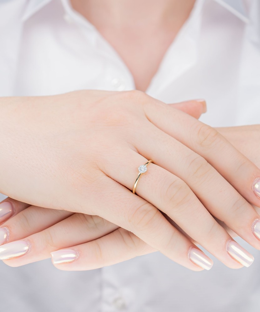 Geltono aukso žiedas su deimantais - Auksiniai Žiedai su brangakmeniais - Goldinga