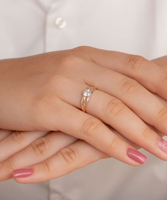 Auksinis žiedas su cirkoniu - Auksiniai žiedai - Goldinga