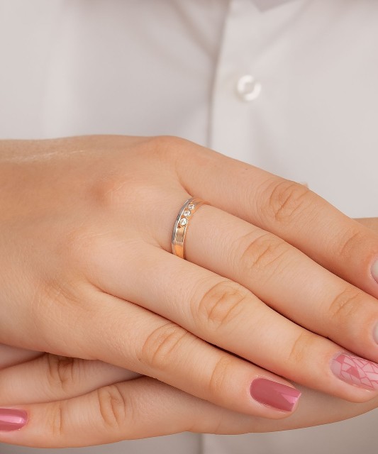 Auksinis žiedas su cirkoniais - Auksiniai žiedai - Goldinga