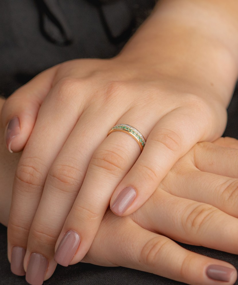 Auksinis žiedas su smaragdais ir deimantais - Auksiniai Žiedai su brangakmeniais - Goldinga