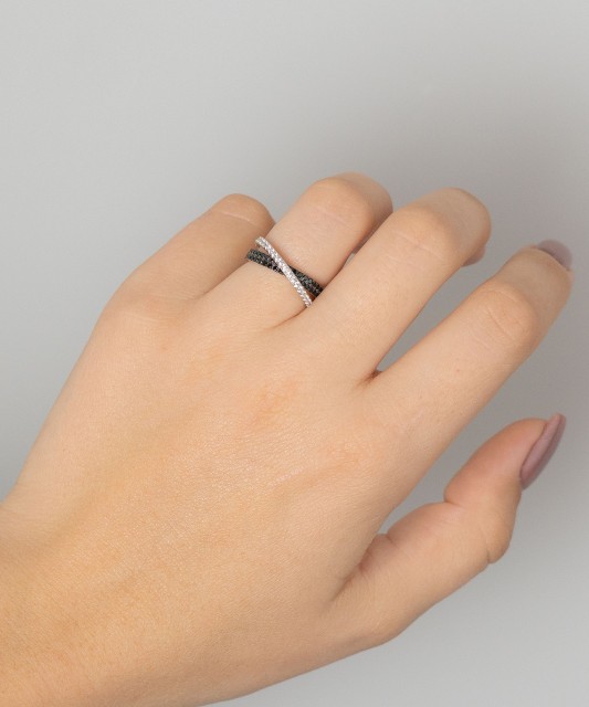 Sidabrinis žiedas su špineliais ir cirkoniais - Sidabriniai žiedai - Goldinga