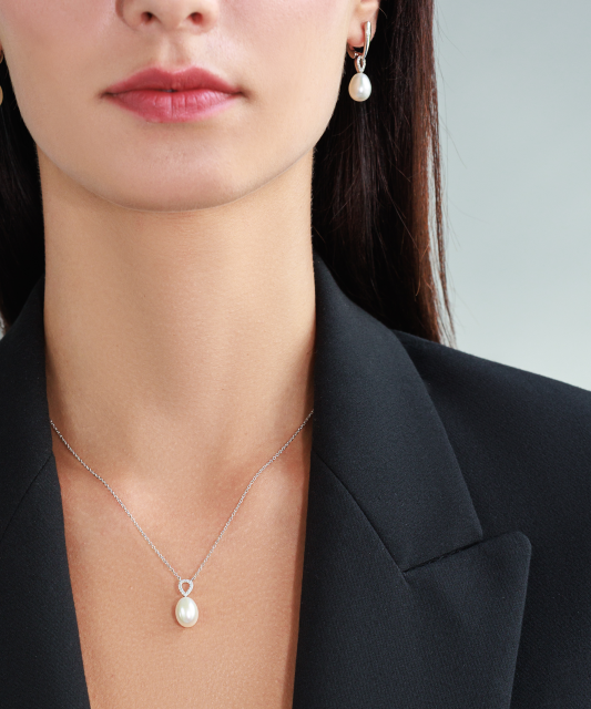 Sidabrinė Grandinėle Su Perlais Ir Cirkoniu - Sidabrinės grandinėlės su pakabukais - Goldinga