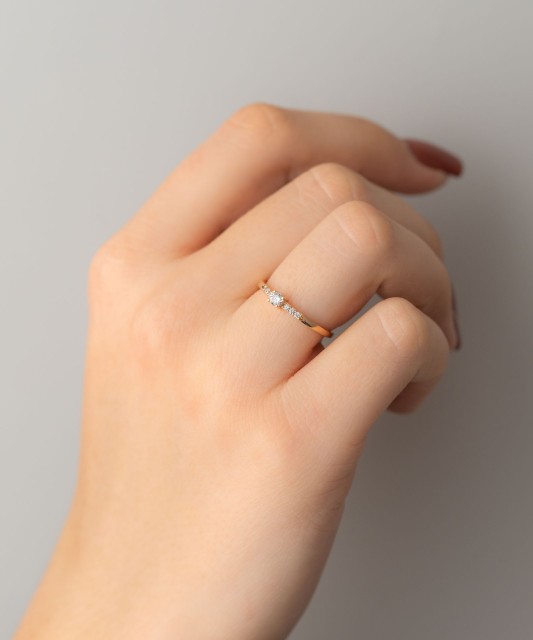 Auksinis žiedas su cirkoniais - Auksiniai žiedai - Goldinga