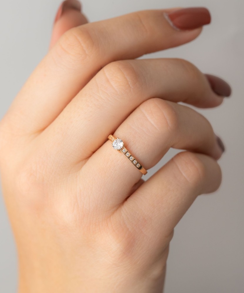 Auksinis žiedas su cirkoniais - Auksiniai žiedai - Goldinga