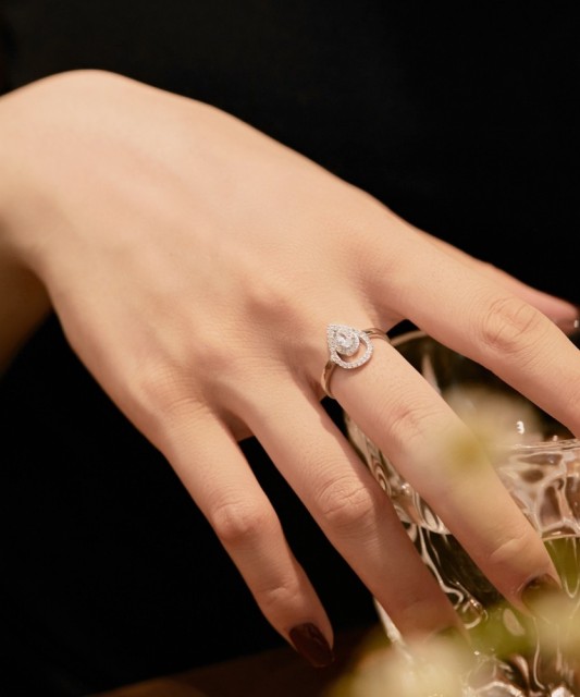 Sidabrinis žiedas su cirkoniais - Sidabriniai žiedai - Goldinga