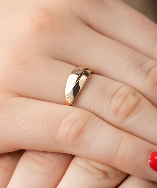 Auksinis žiedas su cirkoniais - Auksiniai žiedai - Goldinga