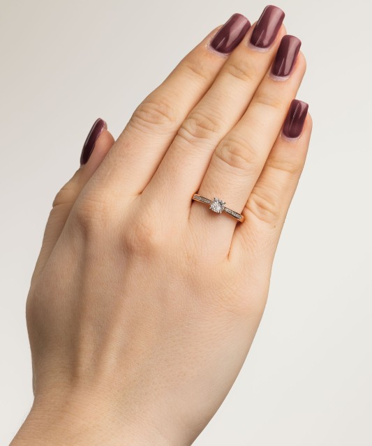 Auksinis žiedas su deimantais - Auksiniai Žiedai su brangakmeniais - Goldinga