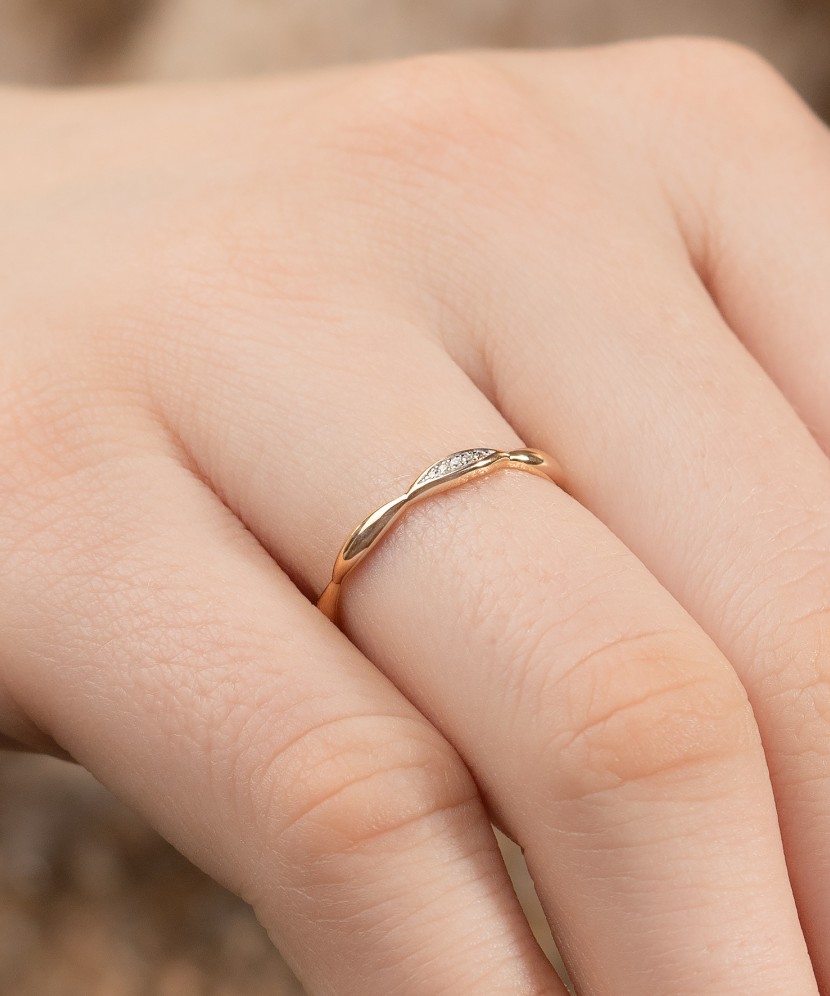 Auksinis žiedas su deimantais - Auksiniai Žiedai su brangakmeniais - Goldinga