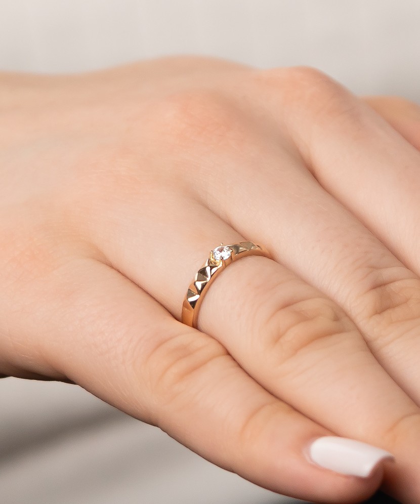 Auksinis žiedas su cirkoniu - Auksiniai žiedai - Goldinga