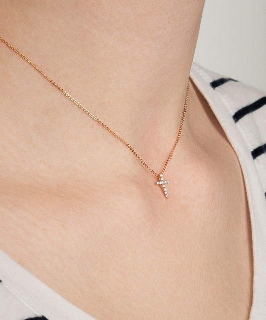 Auksinė Grandinėlė Su Deimantiniu Pakabuku "Kryželis" - Auksinės grandinėlės su pakabukais - Goldinga