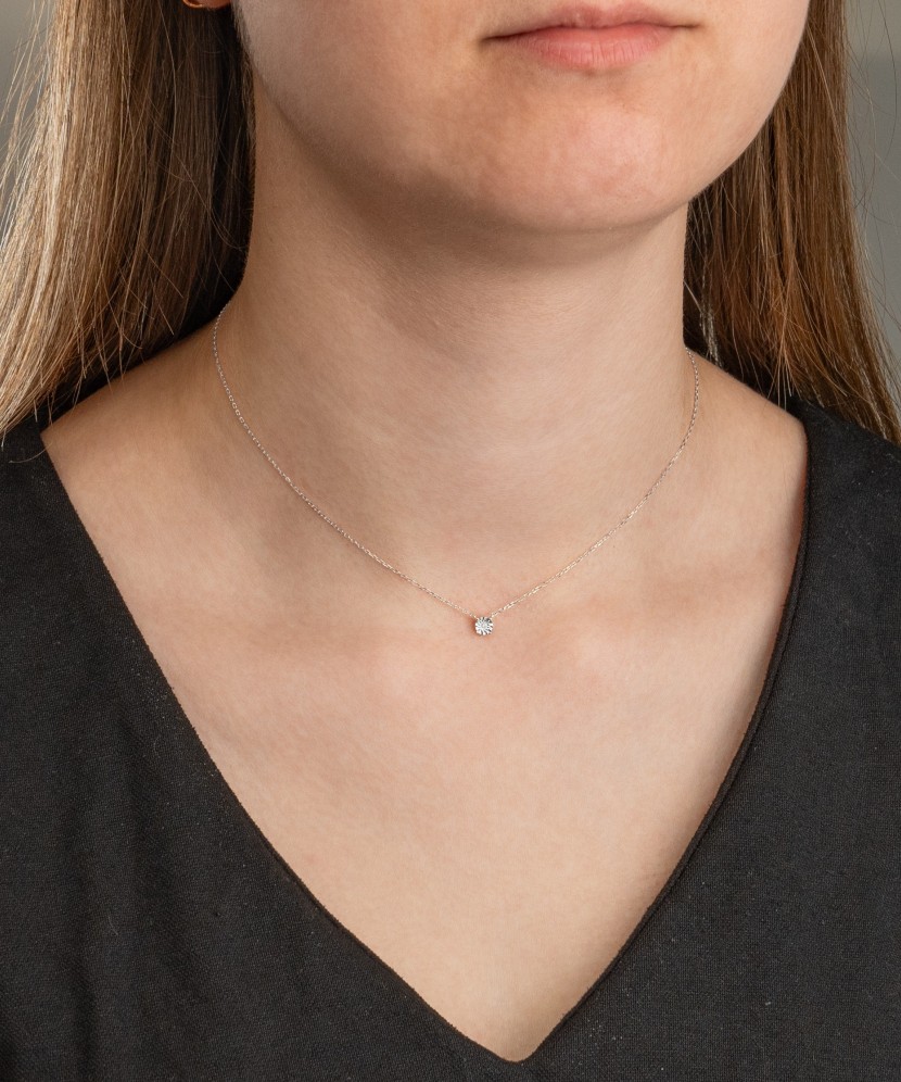 Balto Aukso Grandinėlė Su briliantiniu Pakabuku - Auksinės grandinėlės su pakabukais - Goldinga