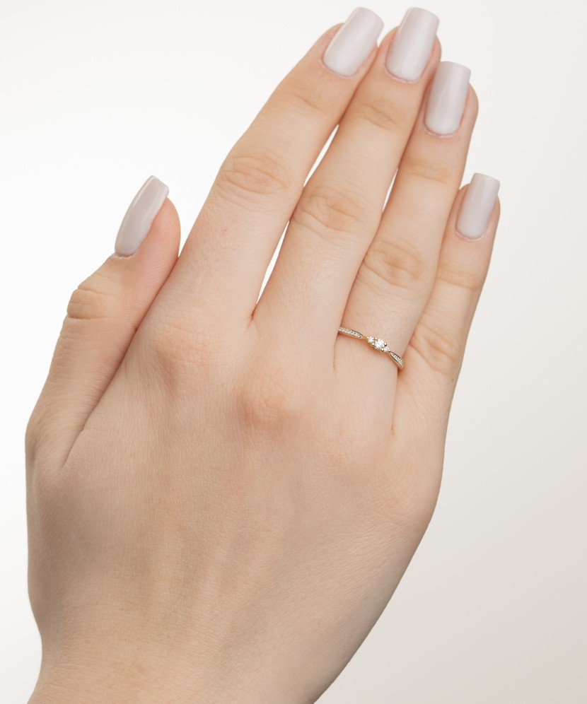 Auksinis žiedas su deimantais - Auksiniai Žiedai su brangakmeniais - Goldinga