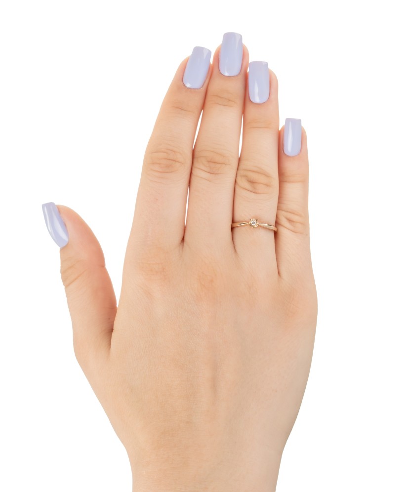 Auksinis žiedas su briliantu - Auksiniai Žiedai su brangakmeniais - Goldinga