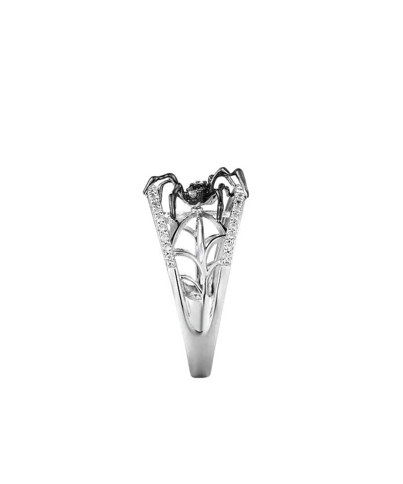 Sidabrinis žiedas su cirkoniais ir špineliais "Voras"  - Goldinga