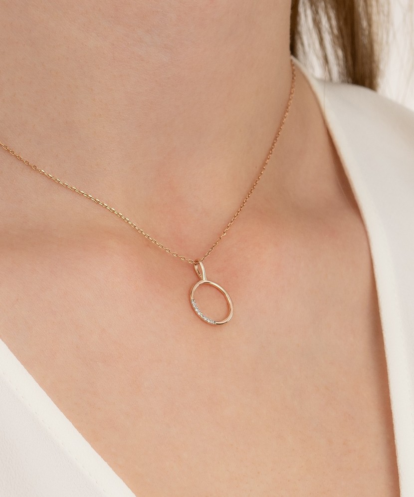 Auksinis pakabukas su deimantais