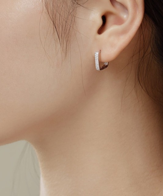 Sidabriniai auskarai su cirkoniais