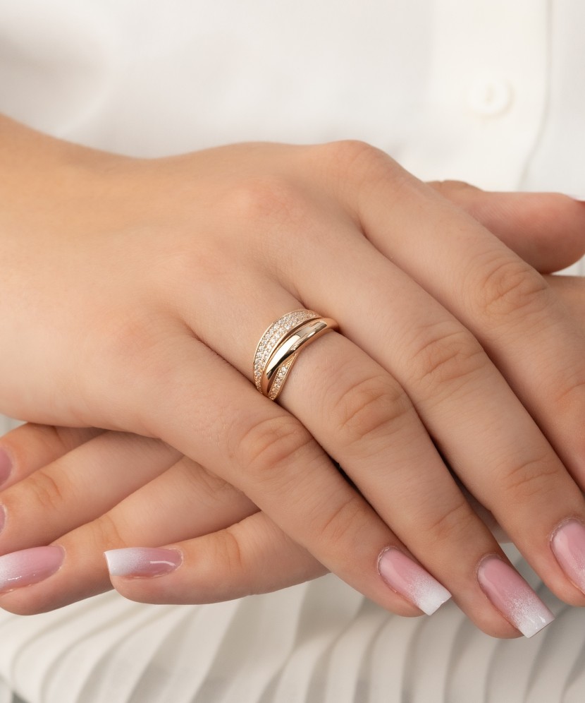 Auksinis žiedas su cirkoniais