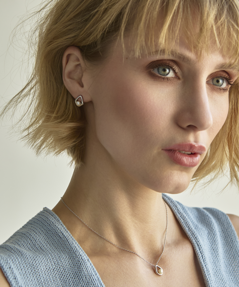 Sidabrinė Grandinėlė Su Perlo Pakabuku