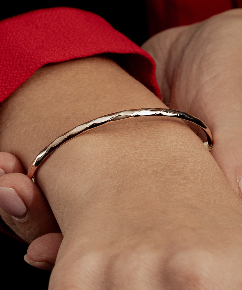 Auksinė Kieta Apyrankė