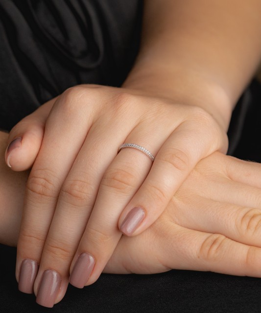 Auksinis žiedas su deimantais  - Goldinga