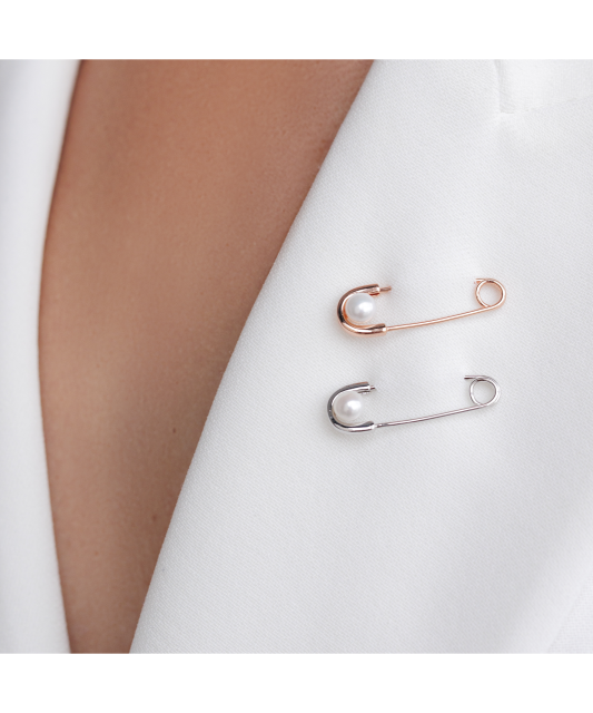 Paauksuota Sidabrinė sagė su perlu