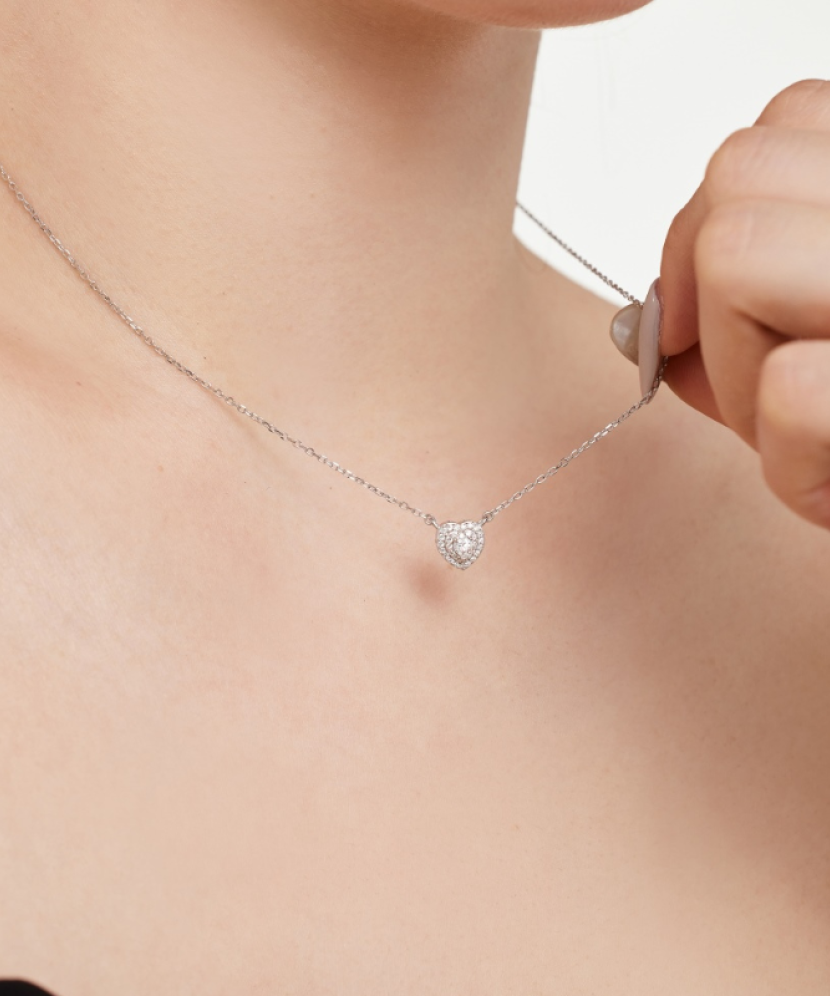 Sidabrinė grandinėlė su cirkonio pakabuku