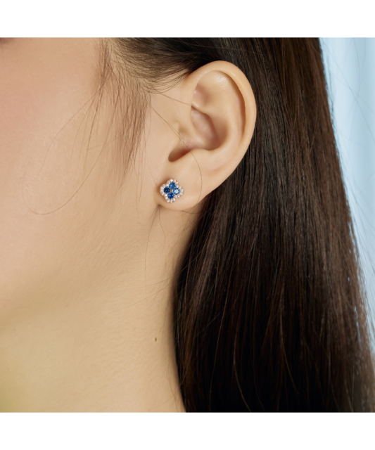 Sidabriniai auskarai su cirkoniais