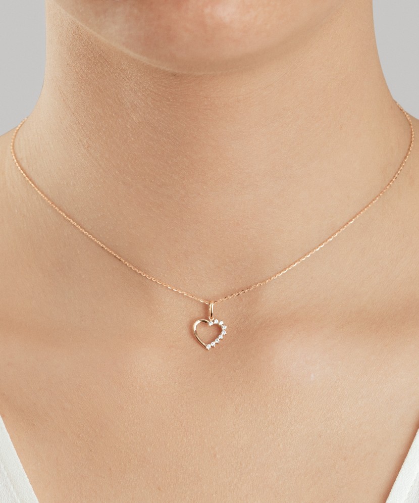 Auksinis pakabukas su cirkoniais "Širdelė"