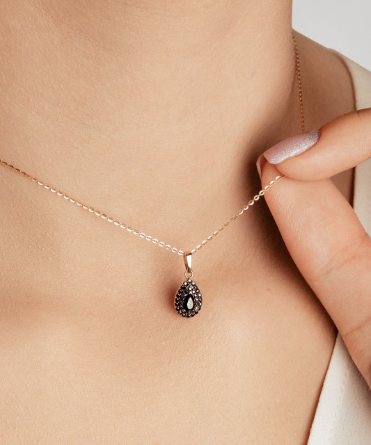 Auksinis pakabukas su cirkoniais