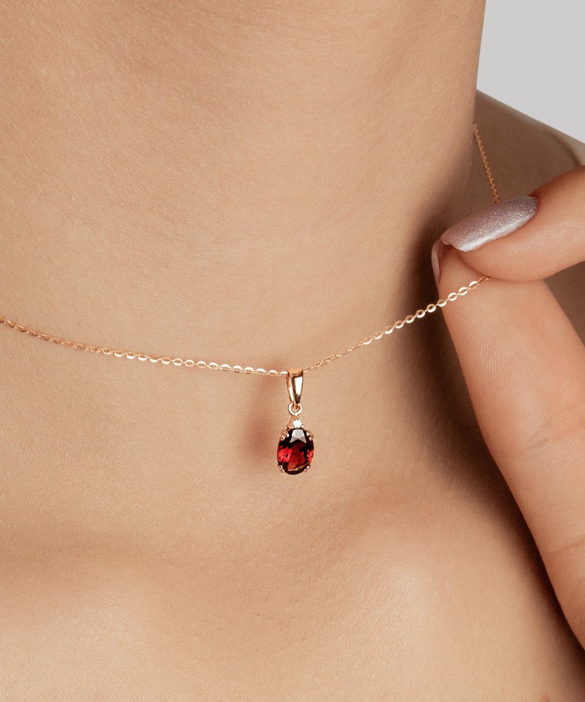 Auksinis pakabukas su cirkoniais