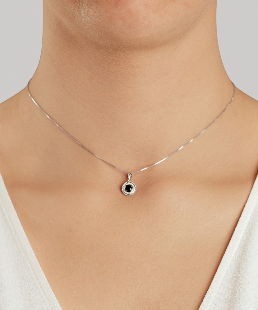 Balto aukso pakabukas su deimantais ir safyrais