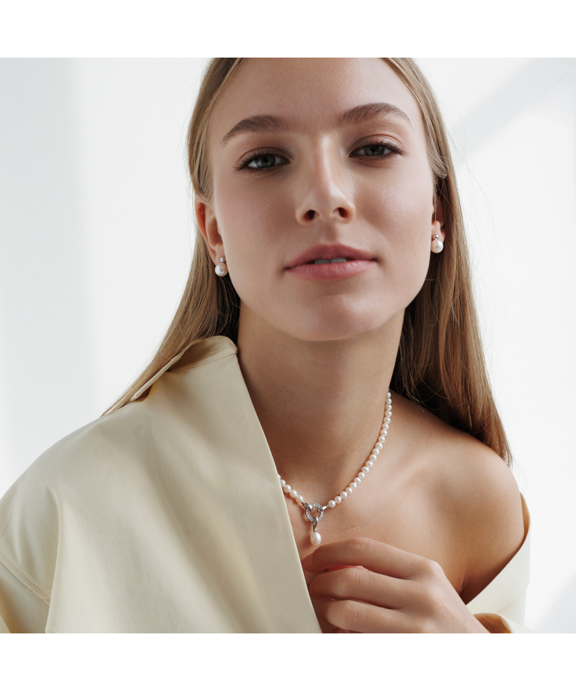 Perlų Vėrinys Su Sidabru ir cirkonio pakabuku