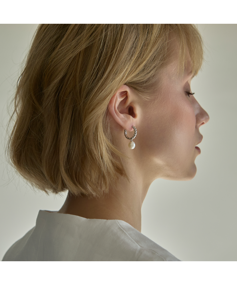 Sidabriniai auskarai su perlais