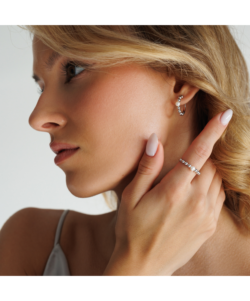 Sidabriniai auskarai su perlais