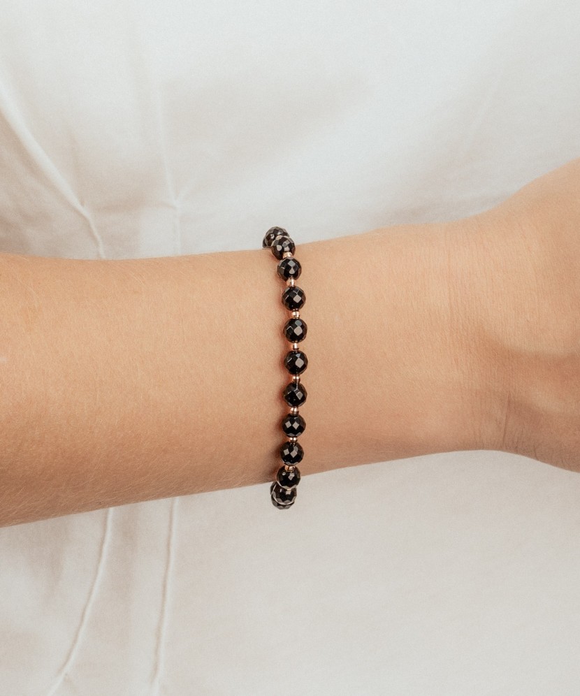 Auksinė apyrankė su oniksais 6mm  - Goldinga