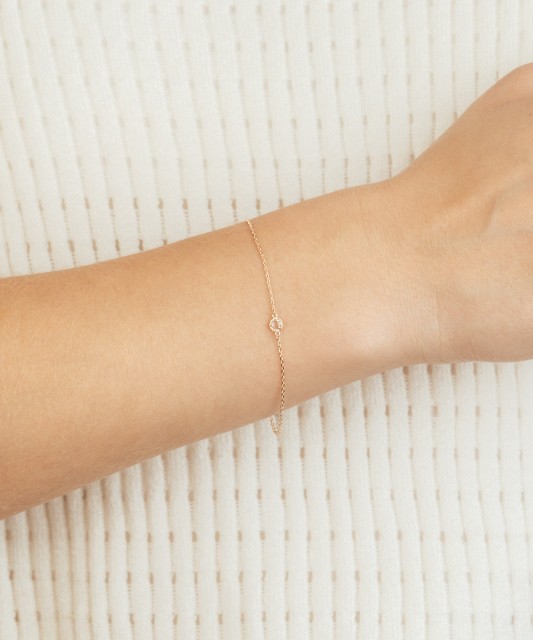 Auksinė apyrankė su cirkoniu