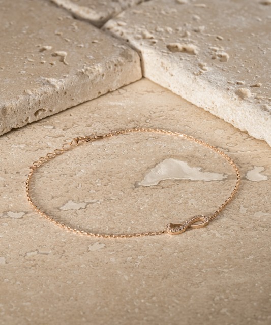 Auksinė apyrankė "Begalybė"