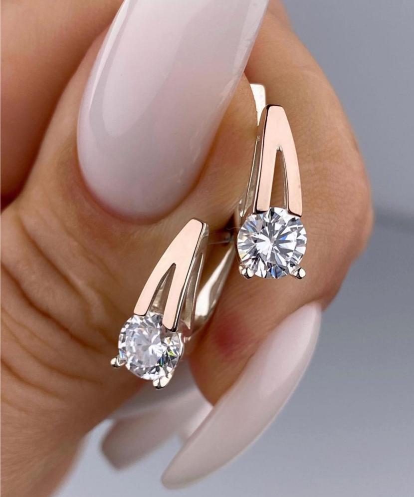 Sidabriniai auskarai dengti auksu su cirkoniais