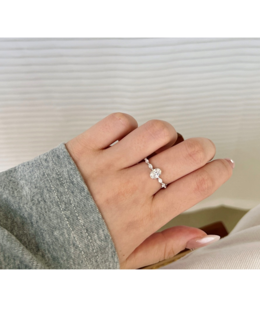 Sidabrinis žiedas su cirkoniais