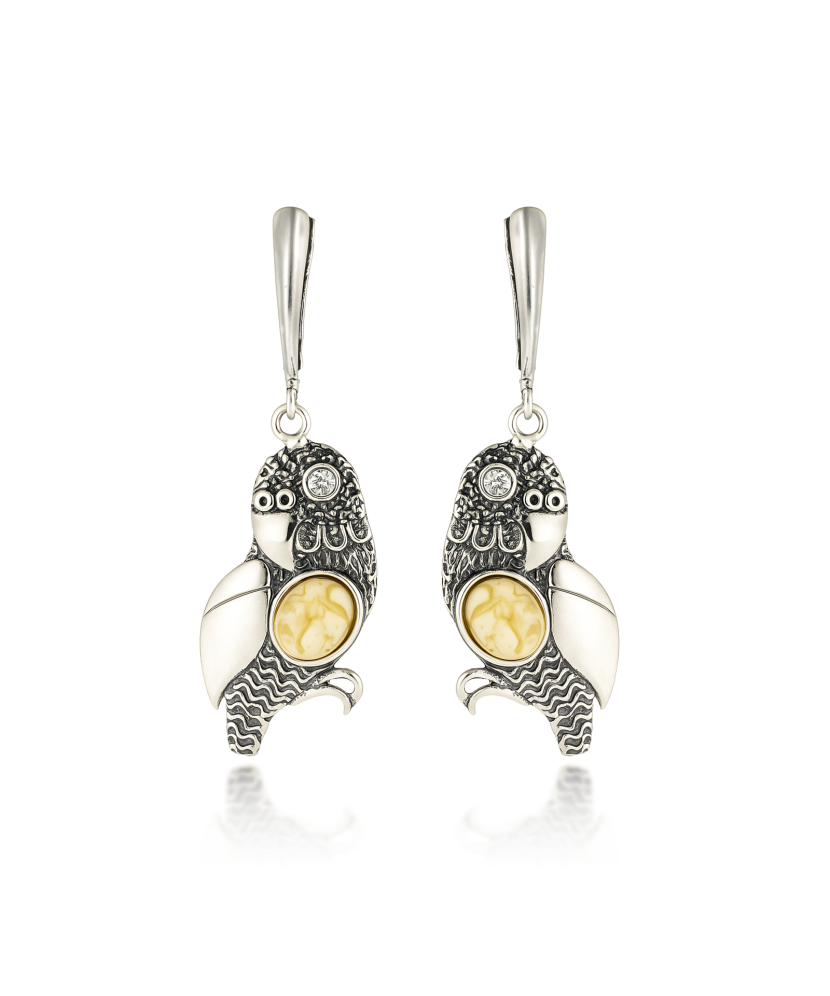 Sidabriniai auskarai su gintaru