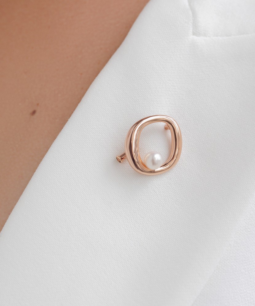 Paauksuota Sidabrinė sagė su perlais