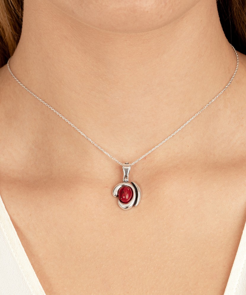 Sidabrinis pakabukas su koralu