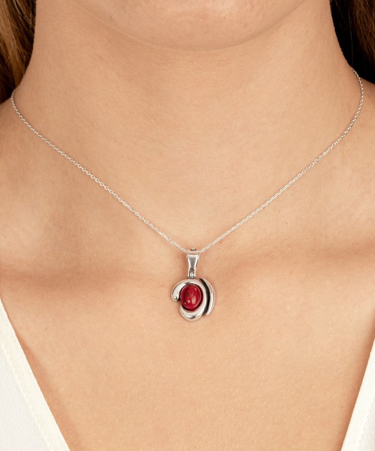 Sidabrinis pakabukas su koralu