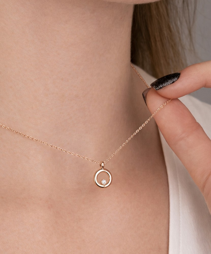 Auksinė Grandinėlė Su deimantiniu Pakabuku