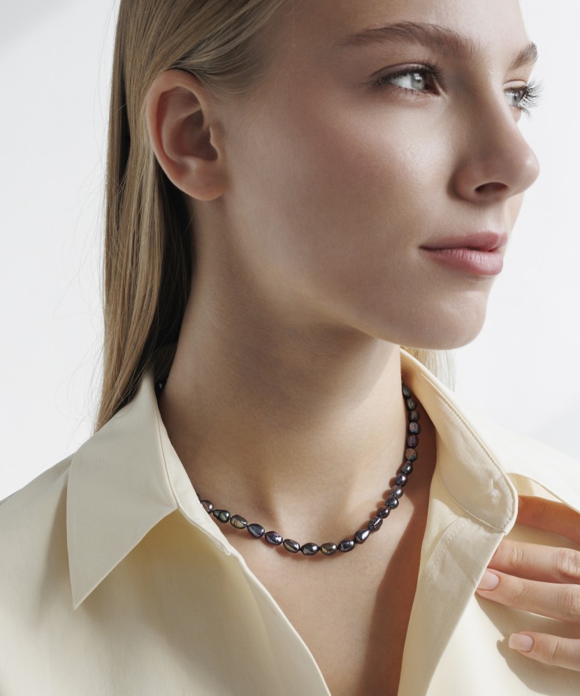 Perlų vėrinys su sidabru