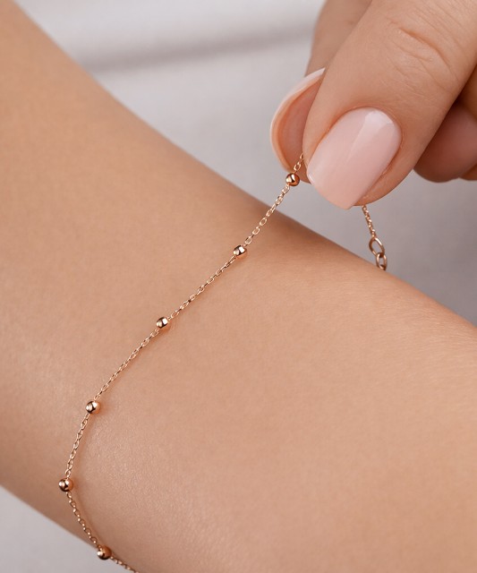 Auksinė apyrankė su cirkonio užsegimu