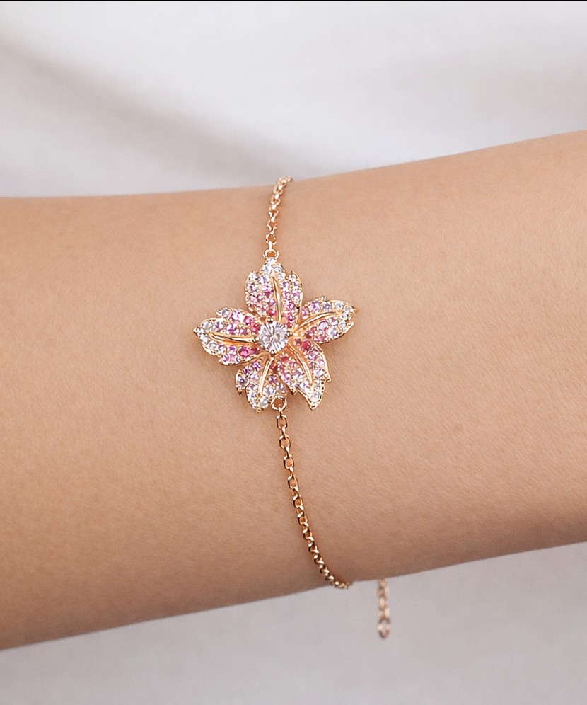 Paauksuota sidabrinė apyrankė su cirkoniais