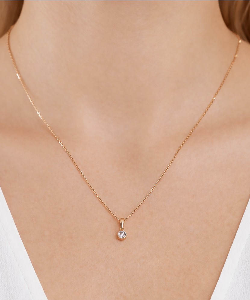 Auksinis pakabukas su cirkoniu